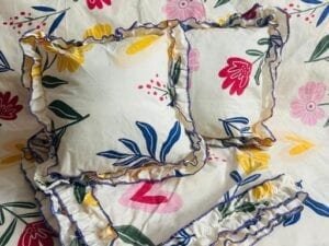 Attractive Bedsheets - Bhandarum